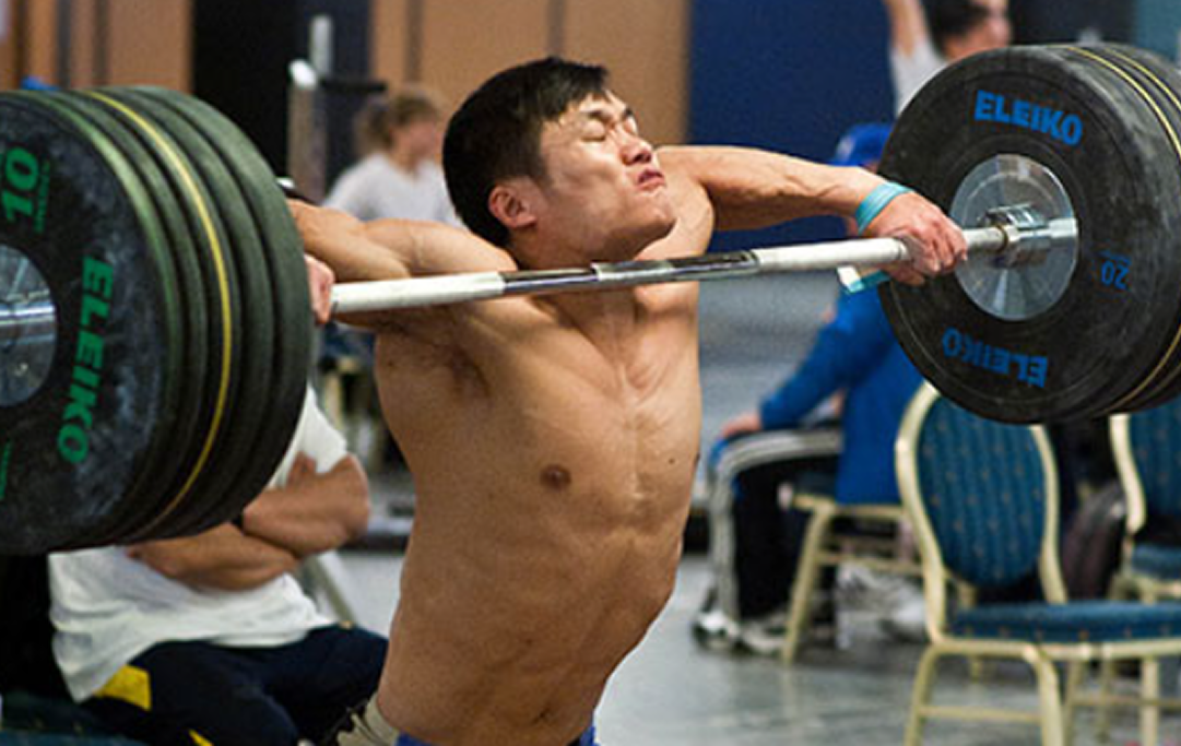 Hook Grip for Weightlifting: Why It Works and How to Learn It
