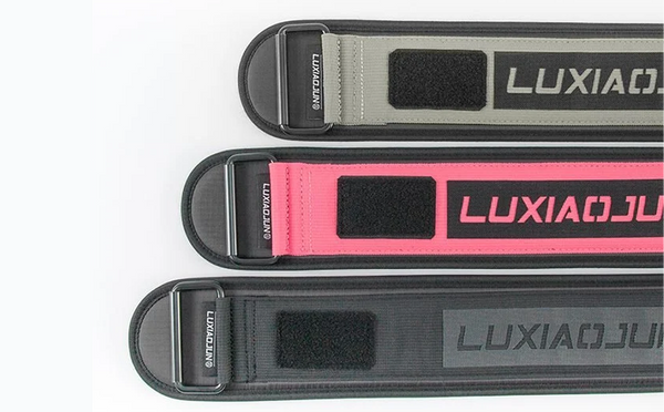 How to Use a Weightlifting Belt: When and How Tight?
