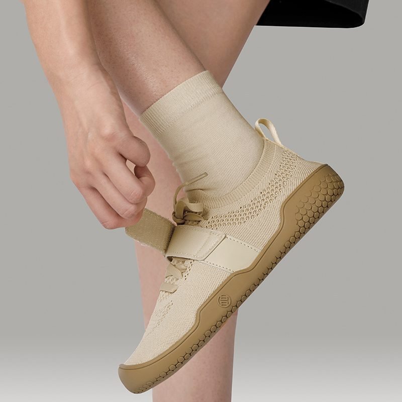 LUXIAOJUN BarePower 1.0 Training Shoes (Camel)