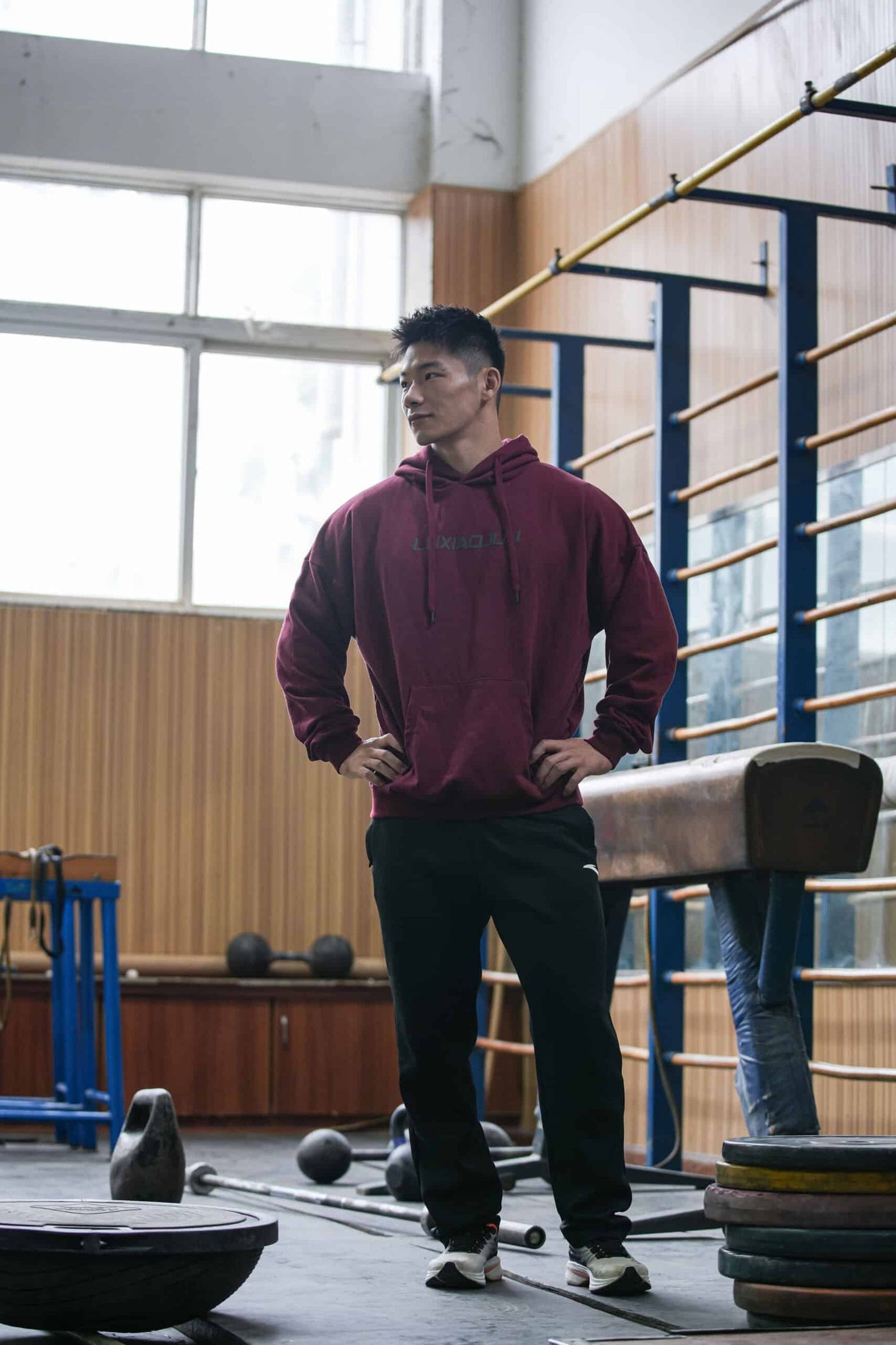 LUXIAOJUN Sportswear Essentials Unisex Oversized Pullover Hoodie