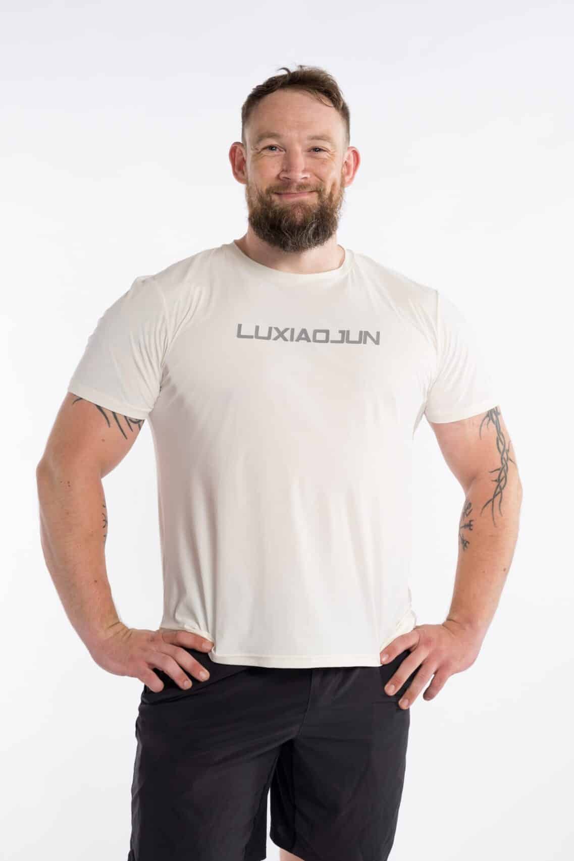 LUXIAOJUN Daily Essentials  Men's Performance Tee